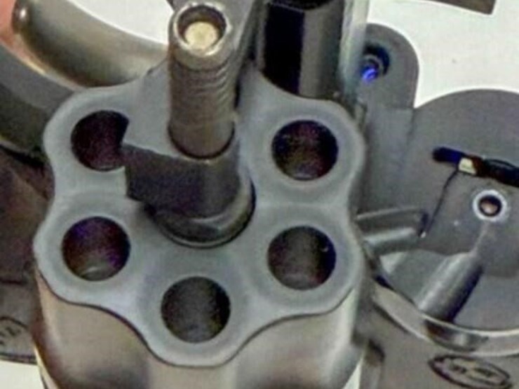ruger-lcr-22lr-pistol-image-12