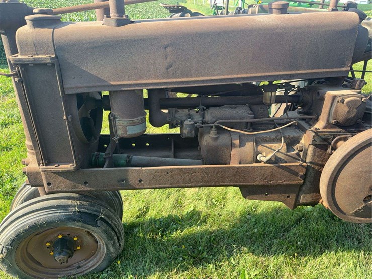 john-deere-b-image-19