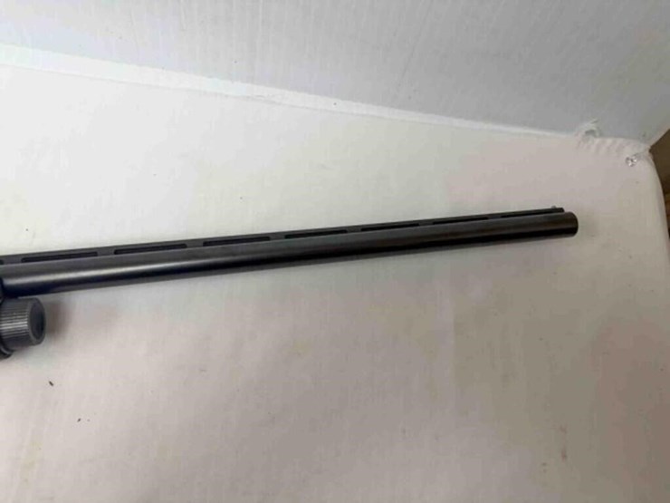 remington-arms-co-1100-12g-shotgun-image-5