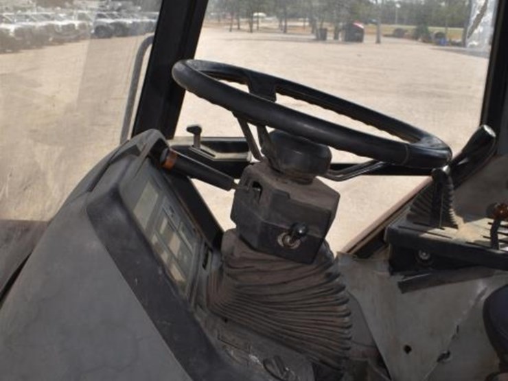 case-ih-5140-image-10