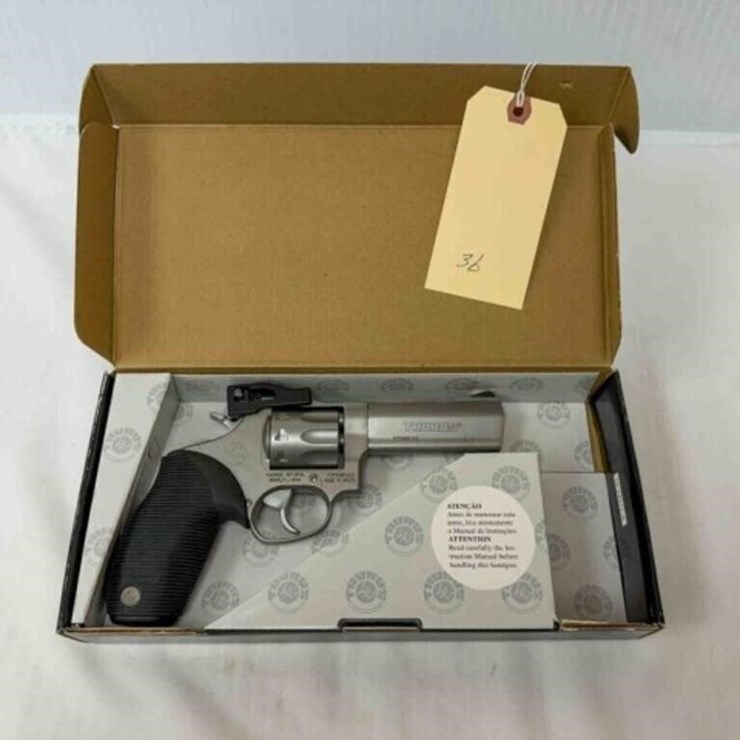 Taurus Tracker 22Mag Revolver