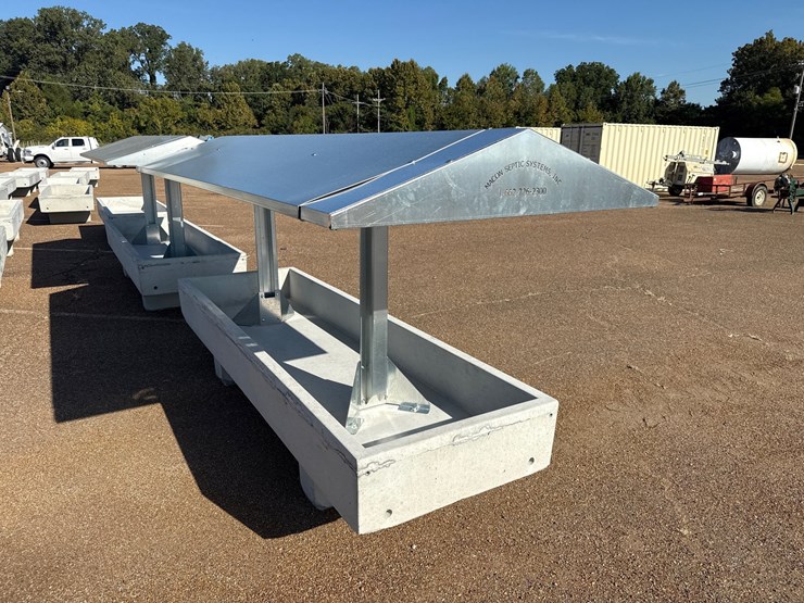 #9681-•-3-x-10-feed-trough-w/-top-image-4