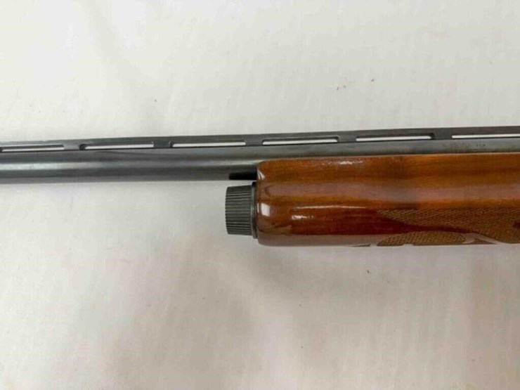 remington-arms-co-1100-12g-shotgun-image-22