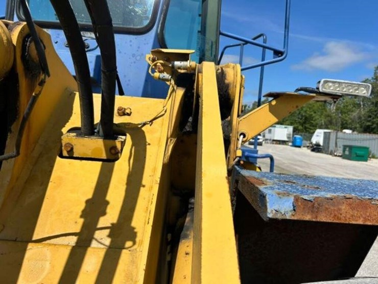 1989-komatsu-wa320-1-image-51
