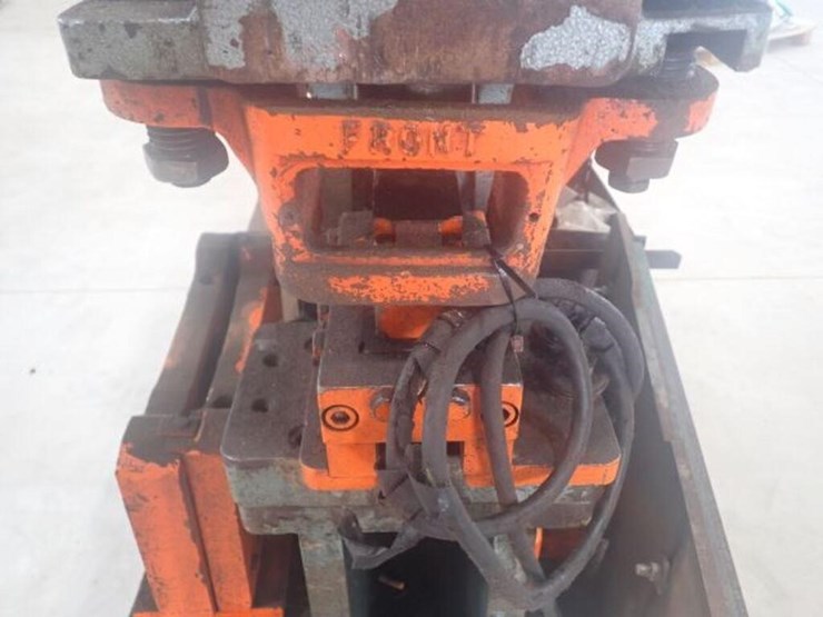 scotchman-industries-6509-24m-65-ton-punch-press-image-28