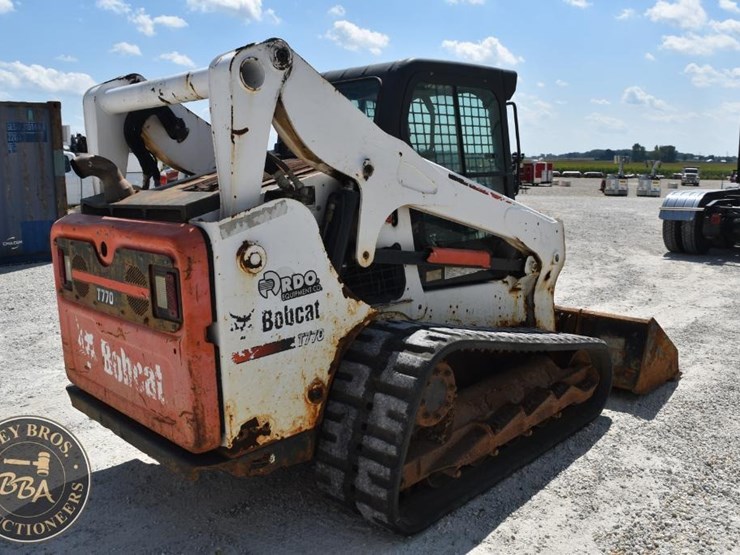 2016-bobcat-t770-image-17