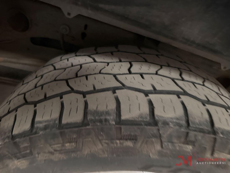 2014-chevrolet-silverado-1500-image-9