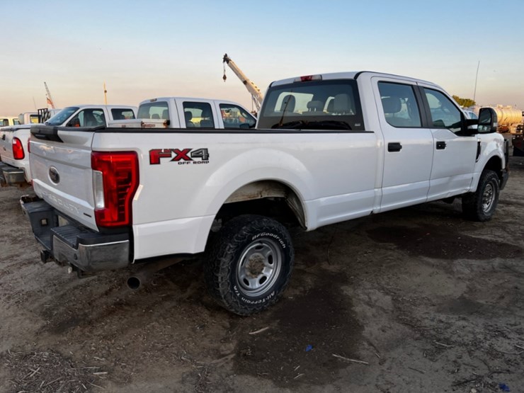 2019-ford-f250-image-5