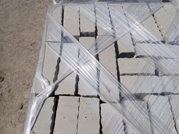 qty-of-assorted-precision-cut-wallstones-image-22