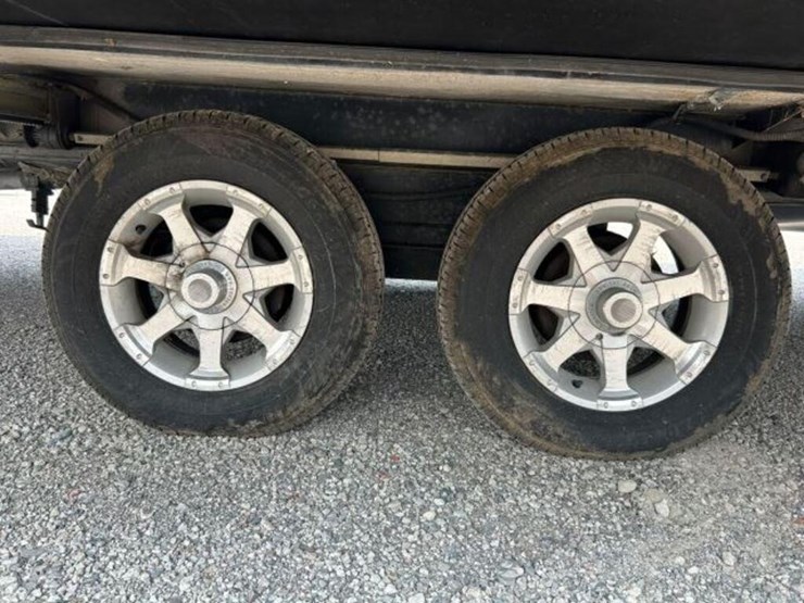 2006-forest-river-rockwood-8281ss-t/a-5th-wheel-4x-image-35