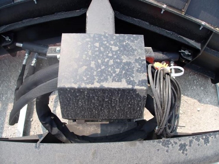 unused-greatbear-72-in.-hydraulic-snow-plow-image-15
