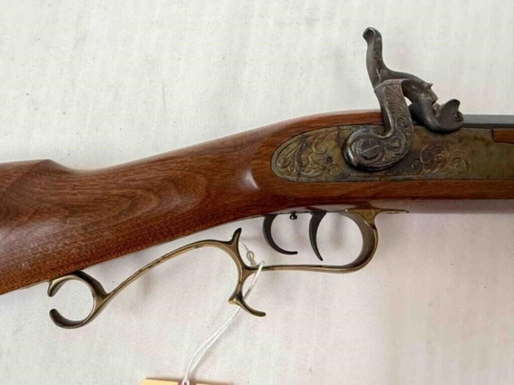 thompson-muzzleloader-50cal-rifle-image-3
