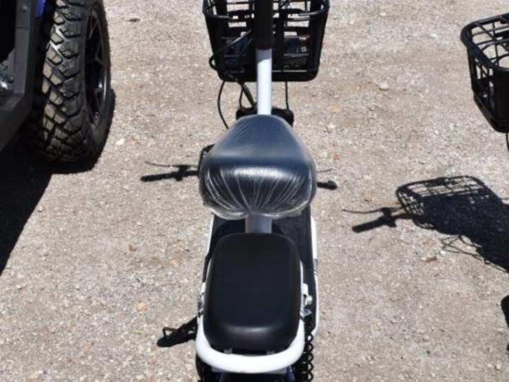 electric-scooter-(no-serial-#)-(k)-image-3