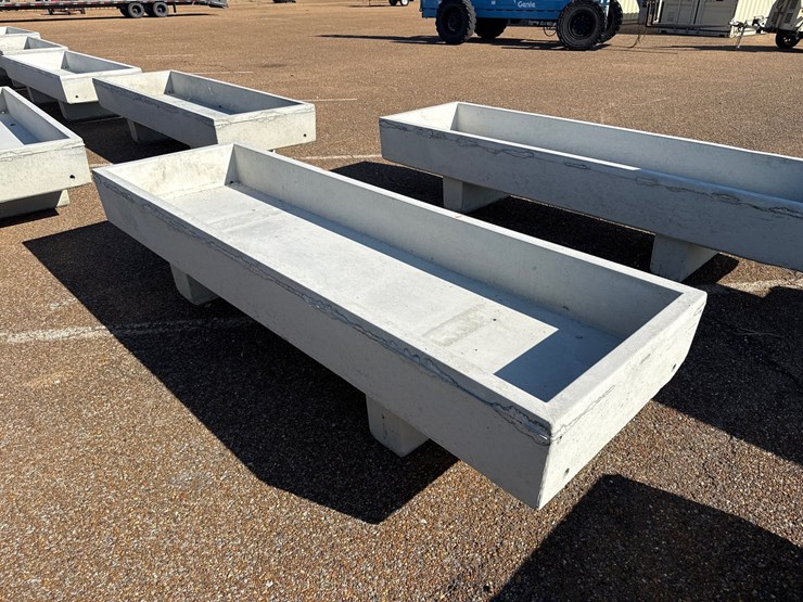 #9616-•-3’-x-10’-trough-image-2