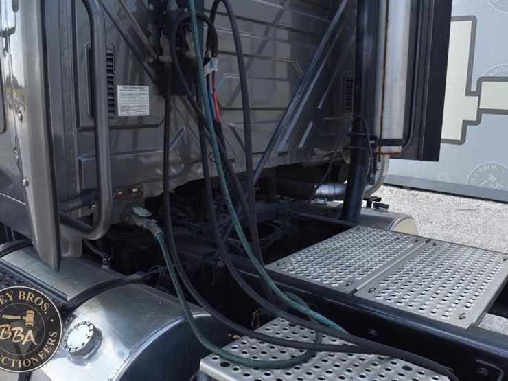 2013-international-transtar-8600-image-20