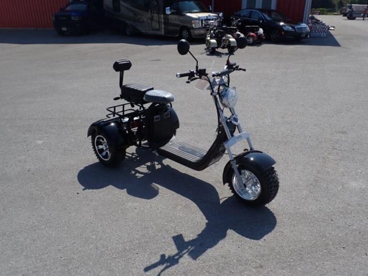 2024-shansu-youpi-60v-electric-tricycle-r36cp3010r-image-3