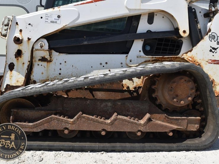 2016-bobcat-t770-image-24