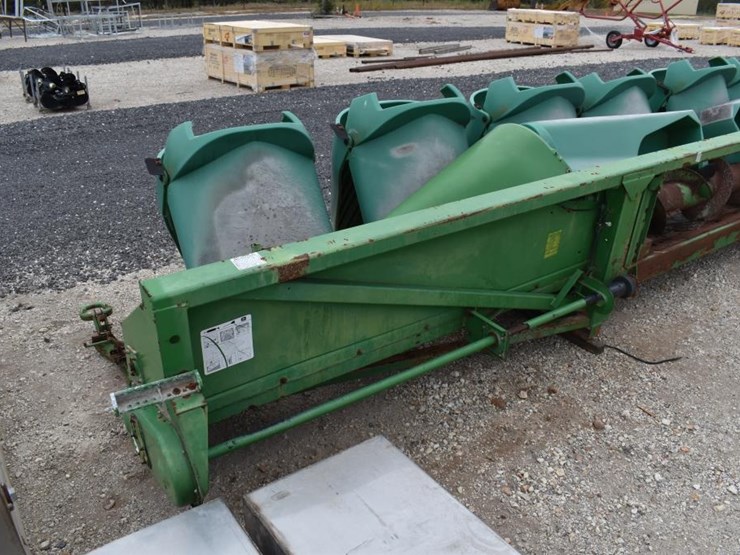 john-deere-8-image-5