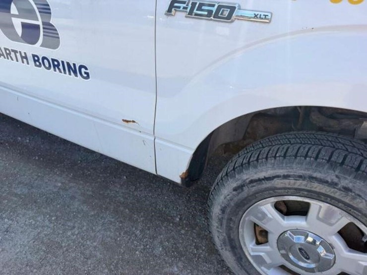 2014-ford-f150-xlt-image-39