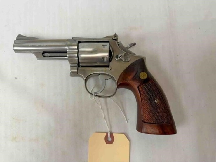 smith-&-wesson-mod.-66-357mag-revolver-image-6