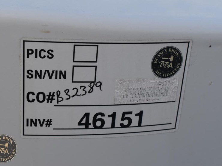 volvo-compatible-wind-deflector-46151-image-14
