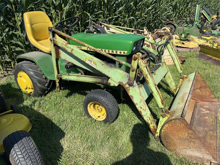 john-deere-140-image-4