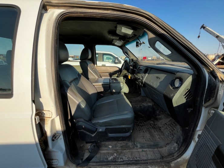 2011-ford-f250-image-11