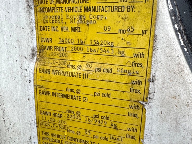 1986-gmc-7000-image-39