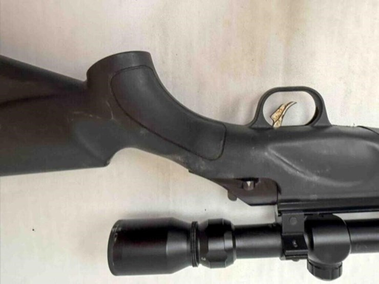 thompson-center-black-powder-50cal-rifle-image-11