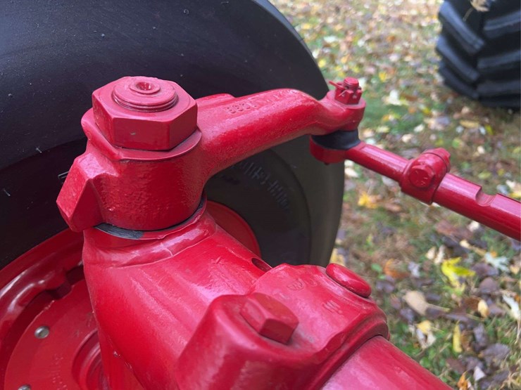 1970-1456-farmall-row-crop-golden-demonstrator-image-20