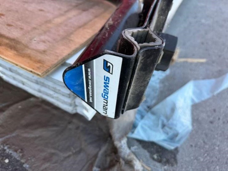 swagman-2-bike-hitch-carrier-image-5