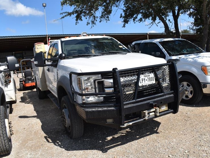 2018-ford-f450-image-2