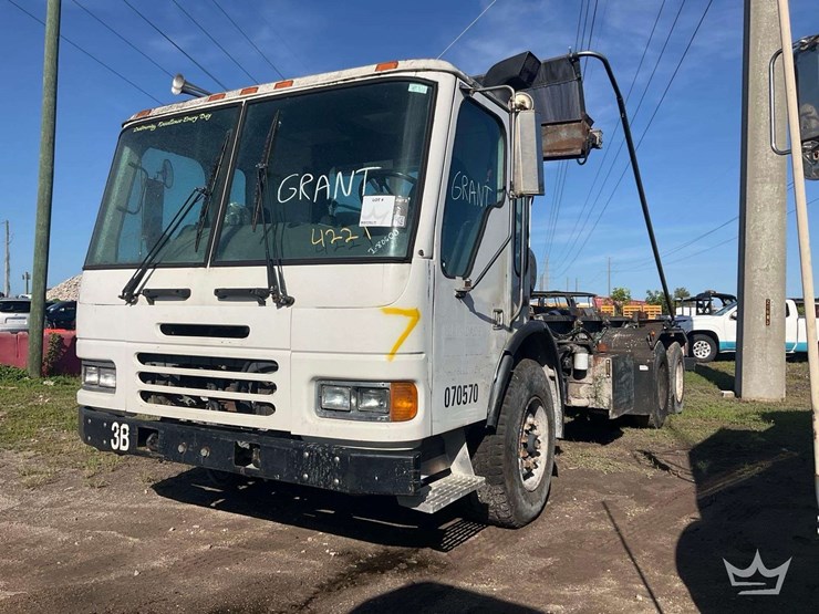caterpillar-c11-image-1