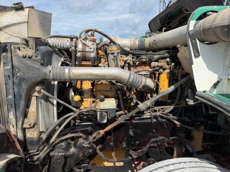 2009-kenworth-t800-image-25