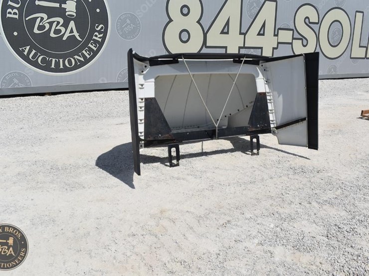 volvo-compatible-wind-deflector-46151-image-4
