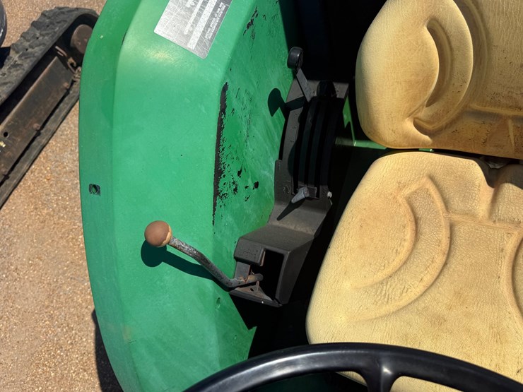 john-deere-5200-image-17