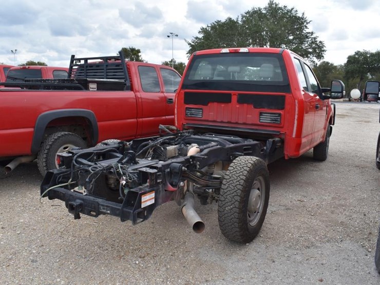 2017-ford-f350-image-4