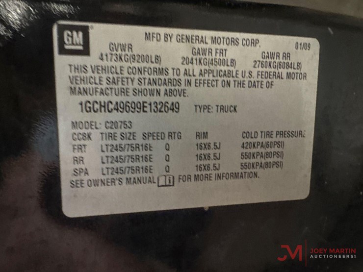 2009-chevrolet-silverado-2500-image-42