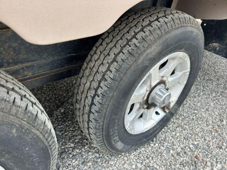2006-forest-river-rockwood-8281ss-t/a-5th-wheel-4x-image-36