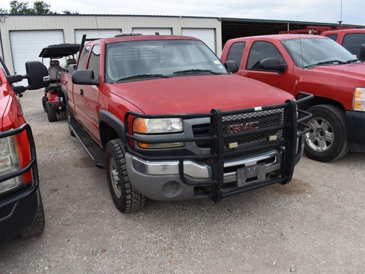 2006-gmc-2500-image-2