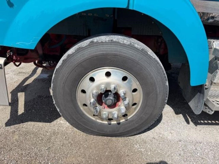 2023-western-star-4900-image-62