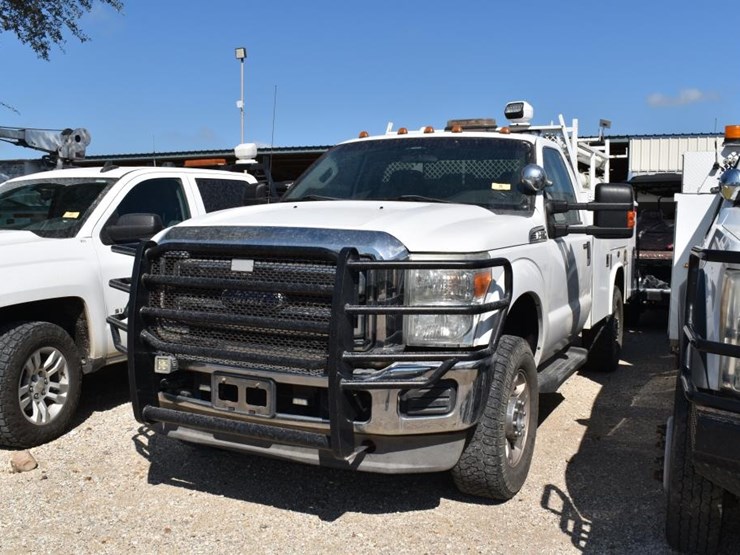 2013-ford-f350-image-1