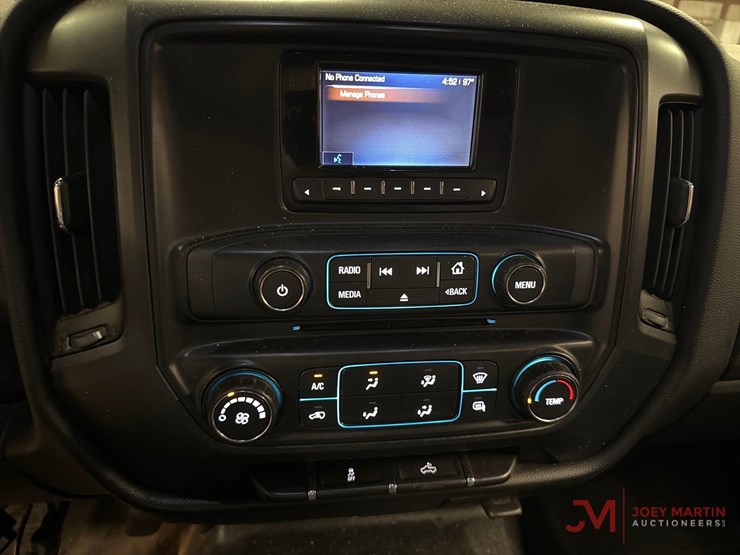 2014-chevrolet-silverado-1500-image-32