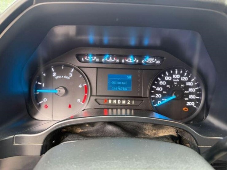 2017-ford-f550-xl-image-9