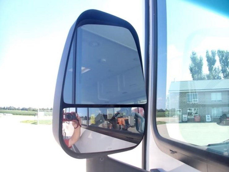2021-coachmen-pursuit-class-a-motorhome-1f64f5dn1m-image-16