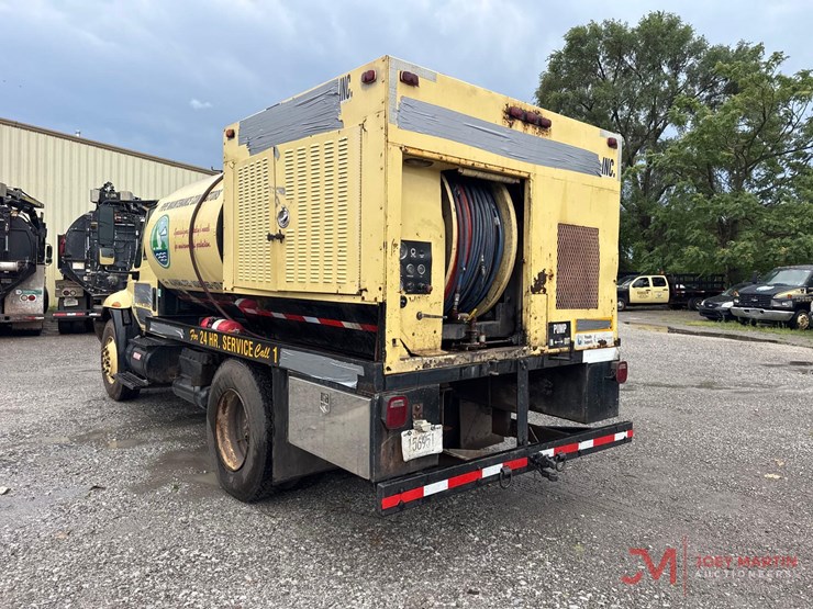 2005-international-durastar-4300-image-4