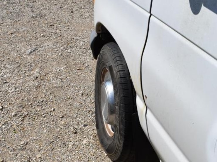 2005-ford-van-(not-running)-(vin-#-1ftns24w35hb29143)-(unknown-miles)-(titl-image-15