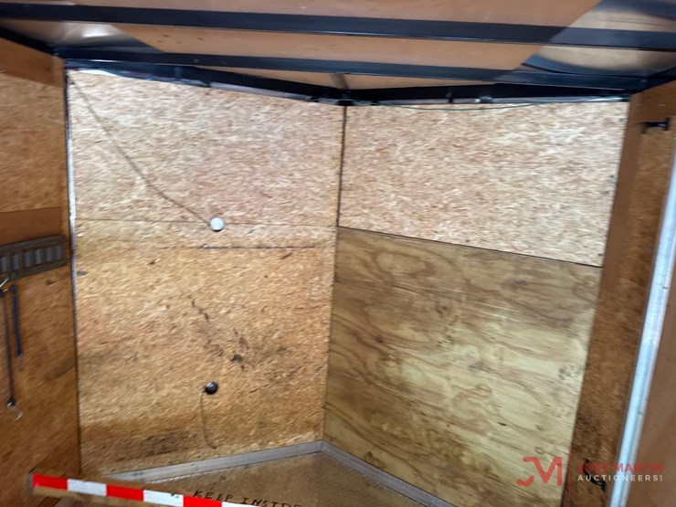 2016-cross-trailers-enclosed-cargo-trailer-image-15