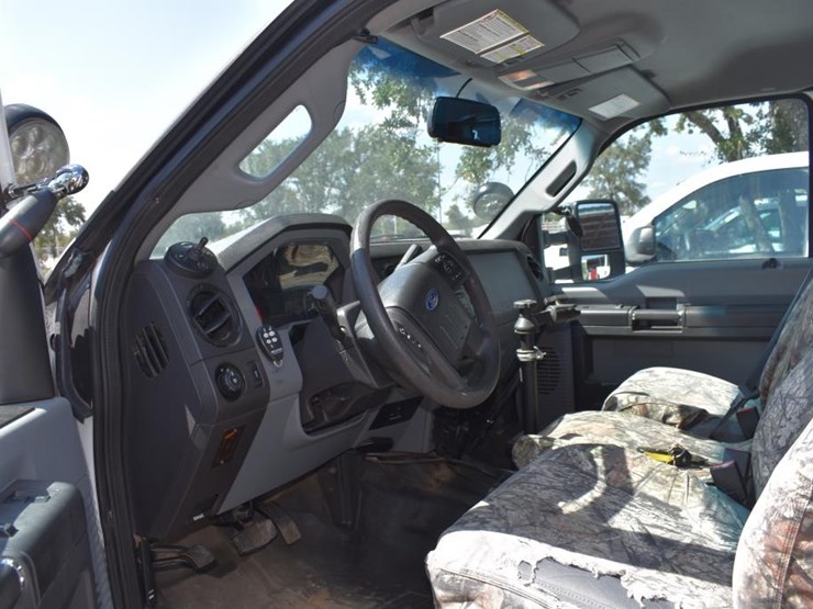 2016-ford-f450-image-21