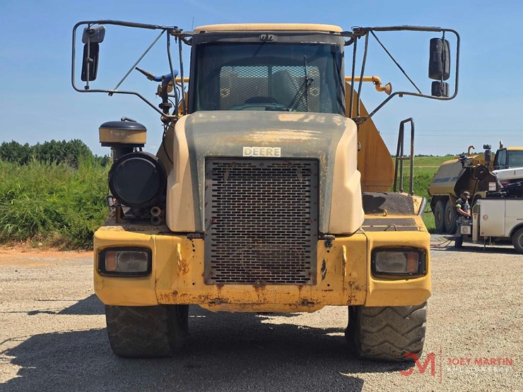 2005-deere-350d-image-8